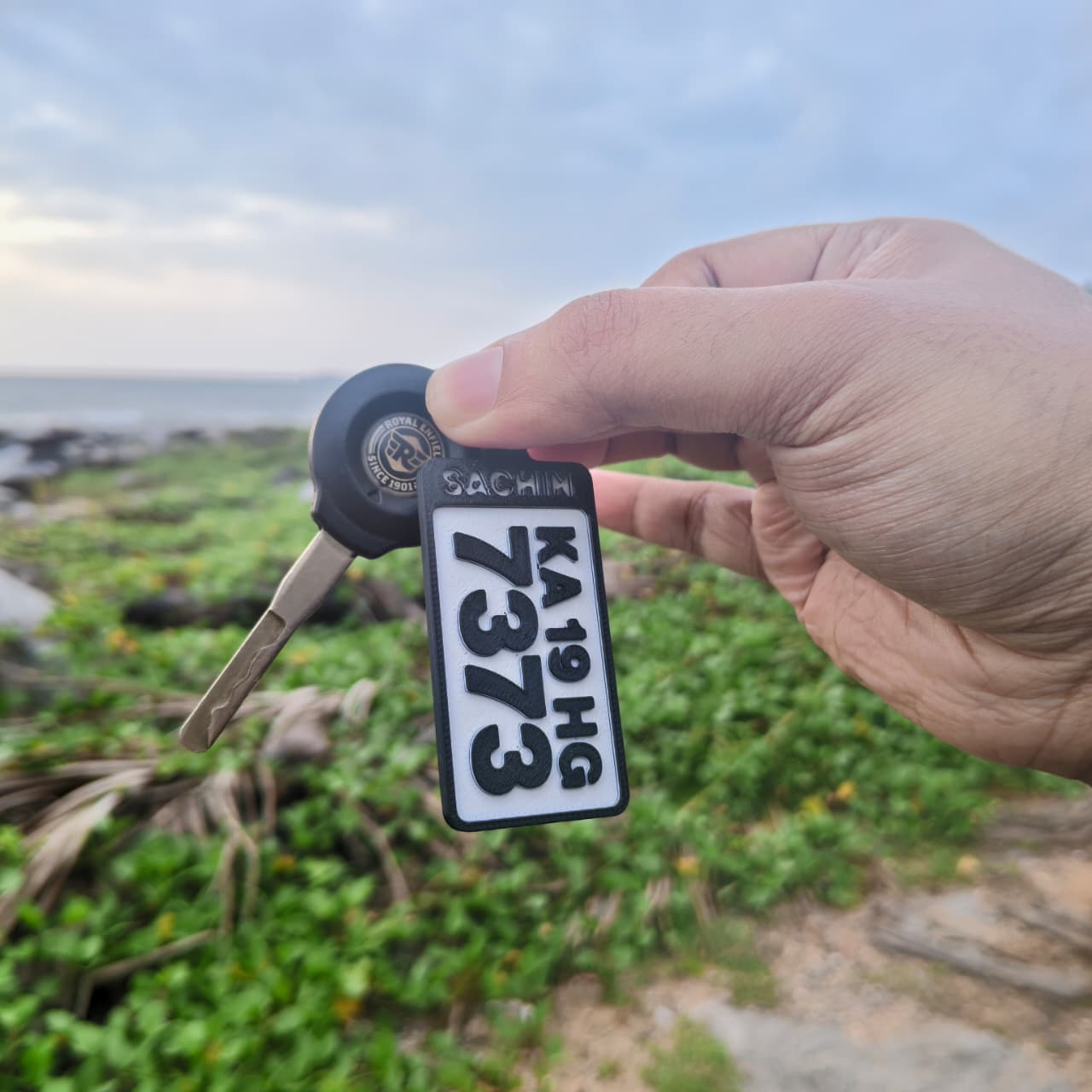 Custom Vehicle Number Plate 3D Printed Keychain – Personalized Colour PLA